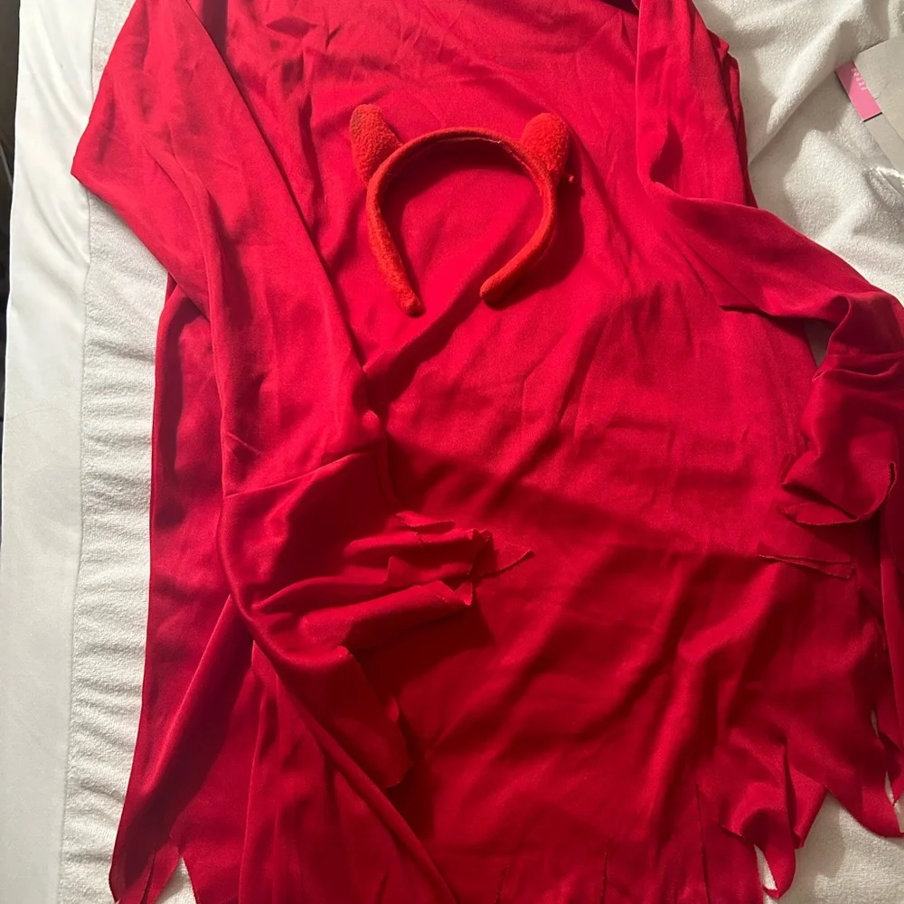 DEVIL COSTUME Darling red headband and dress kids size medium in bag
